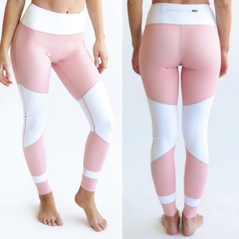 Zyia Light n Tight Peach & White Hi-Rise Leggings
